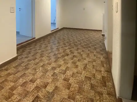 PH en alquiler- La Lucila- 3 amb, excelente ubicación