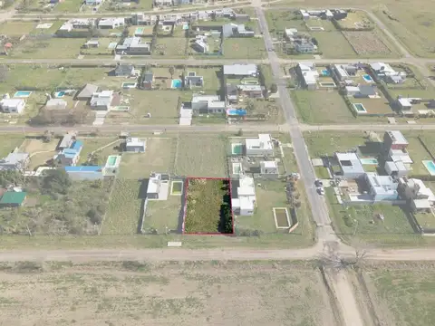 Venta lote en Funes Town de 600 m2 PERMUTAS