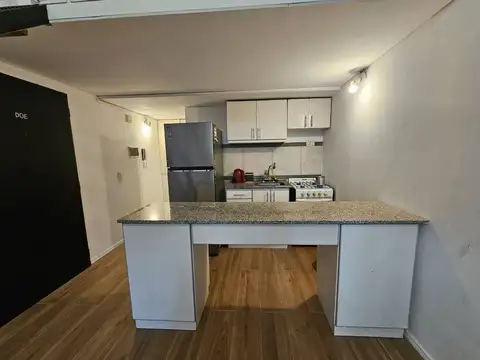 Depto Tipo Casa 2 ambientes con 1 baño