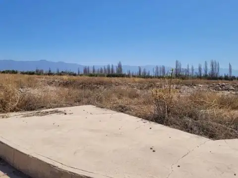 Terreno en Venta en Cruz de Piedra, Maipú