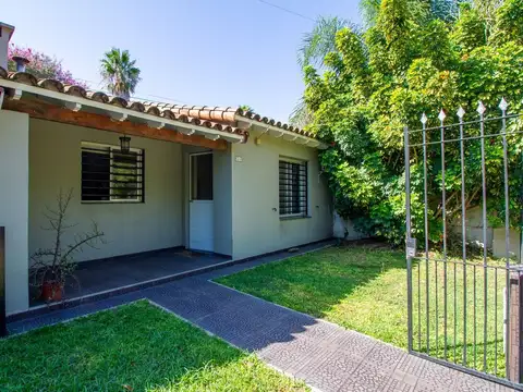 VENTA CASA CIUDAD EVITA IDEAL 2 FAMILIAS