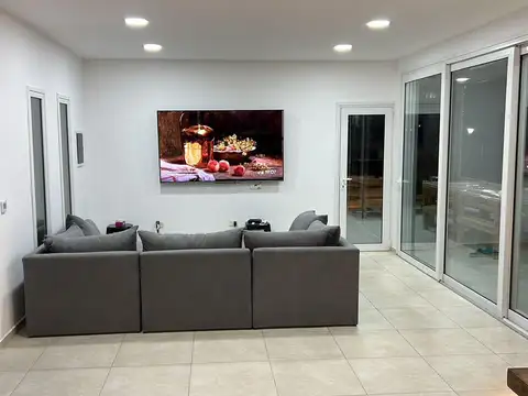 Casa en Venta al Este