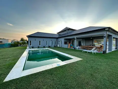 Casa en Venta de 3 dormitorios