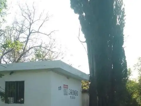 Casa 2 ambientes con 1 baño