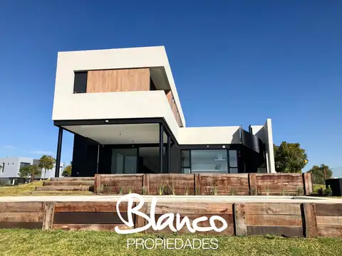 Casa  en Venta en Puertos, Escobar, G.B.A. Zona Norte