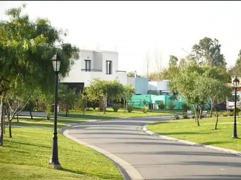 GLM. Venta Lote en Santa Emilia Pilar del Este, Pilar