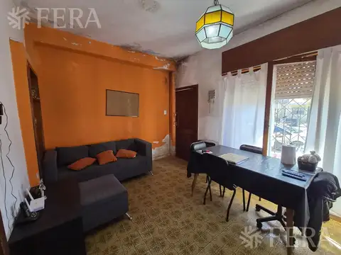 Depto Tipo Casa en Venta de 5 ambientes