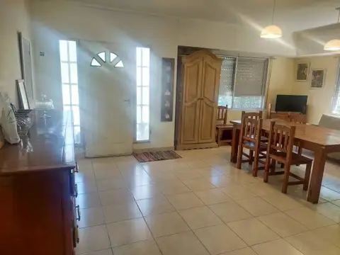 Córdoba entre Italia y Manuel Quintana , Piso No definido