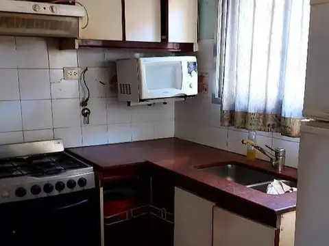 VENTA - Dúplex 4 Amb. en Olivos, Terraza y Patio, necesita reformas