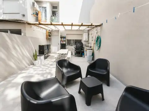 Depto Tipo Casa 2 ambientes con 1 baño