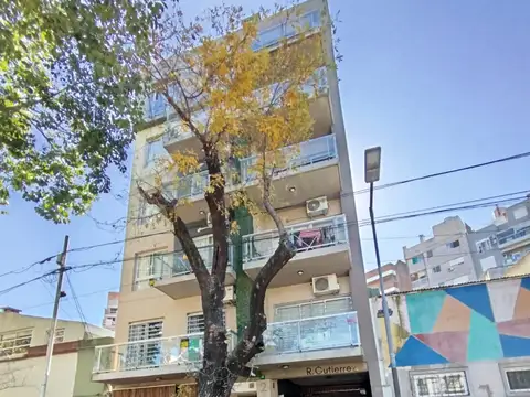 Departamento en Alquiler en Villa del Parque, $ 580.000