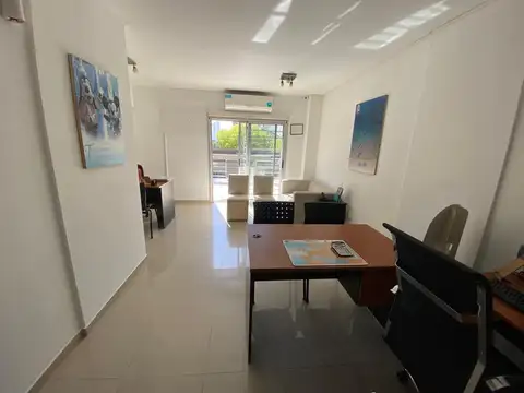 Oficina en Venta en Quilmes, USD 60.000