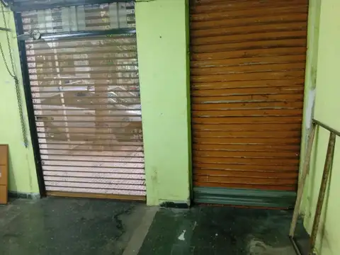 Local en Alquiler Via Púb.