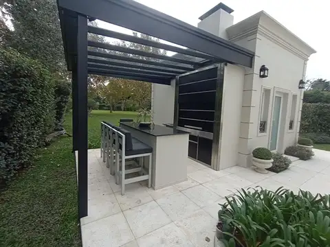 Casa en Venta en Del Viso, USD 1.600.000