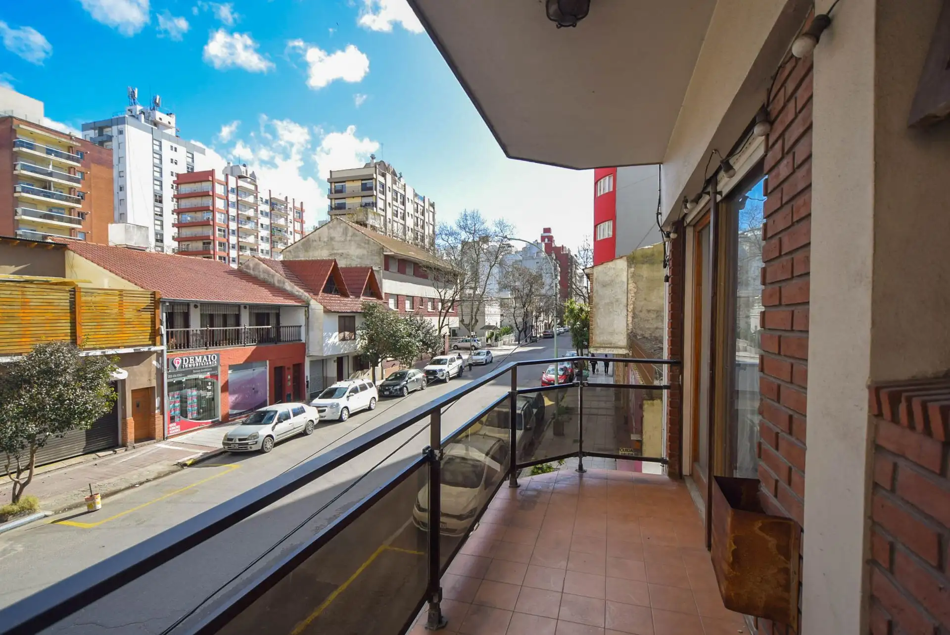 Venta Departamento 2 Amb. Frente c/Balcón La Perla