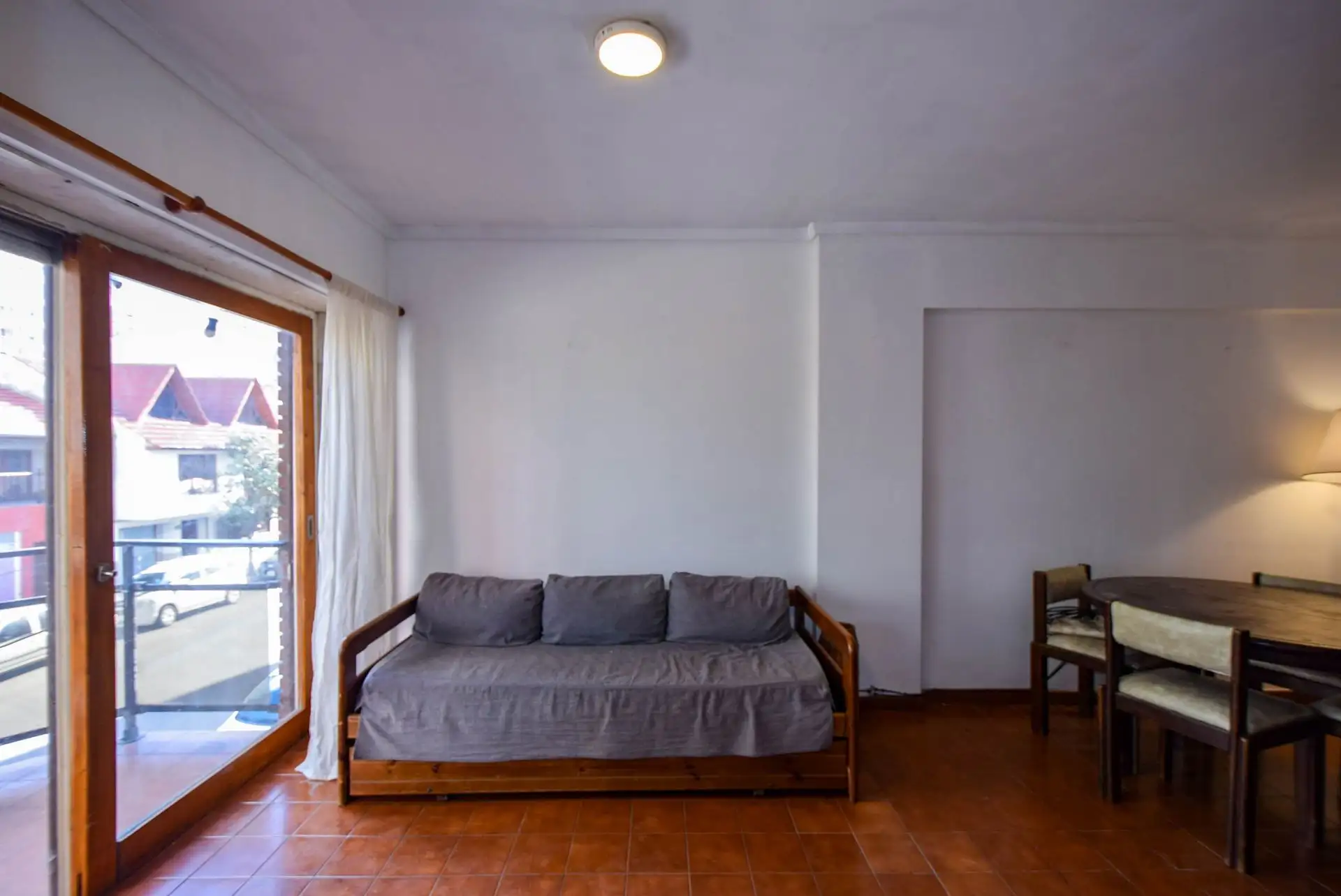 Venta Departamento 2 Amb. Frente c/Balcón La Perla