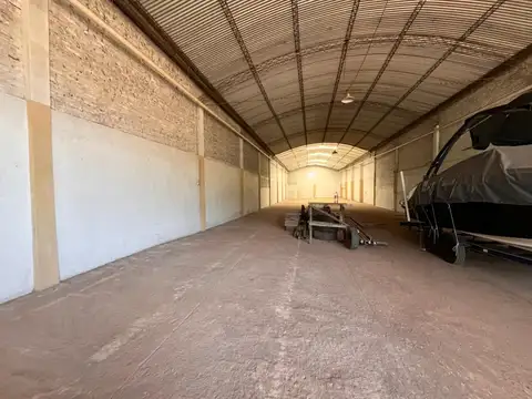 Galpon en Alquiler 50  mts Fondo