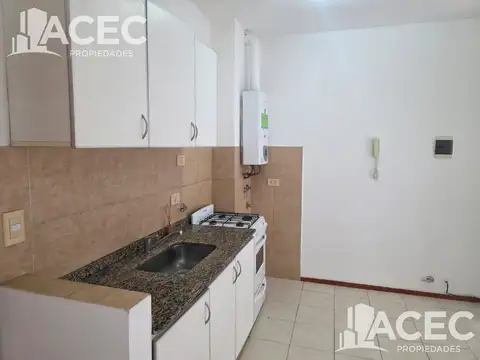 Departamento en Alquiler en Republica De La Sexta, $ 370.000