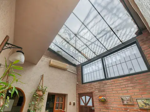Depto Tipo Casa en Venta 60 años