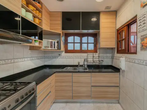 Depto Tipo Casa en Venta de 4 ambientes