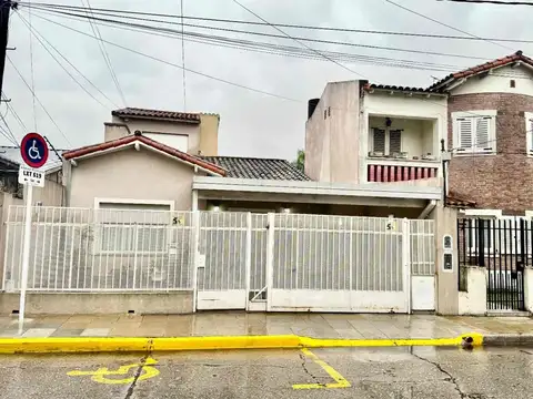 Concejal Héctor Coucheiro 200