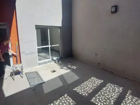 Depto Tipo Casa en Alquiler de 2 ambientes