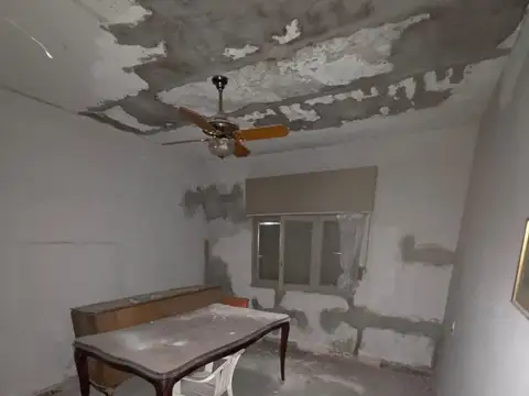 Depto Tipo Casa 4 ambientes con 1 baño