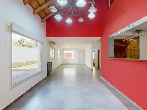 Casa 5 ambientes con 2 baños