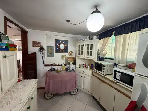 Casa en Venta con 5 cocheras