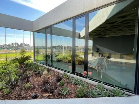 Terreno en Venta 40  mts Fondo