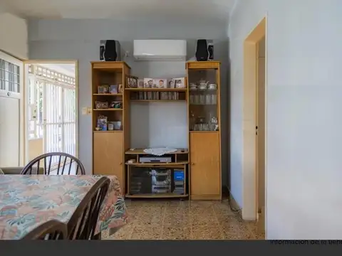 Depto Tipo Casa en Venta con 1 cocheras