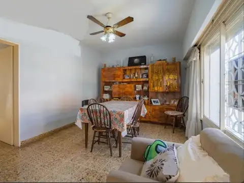 Depto Tipo Casa 3 ambientes con 1 baño
