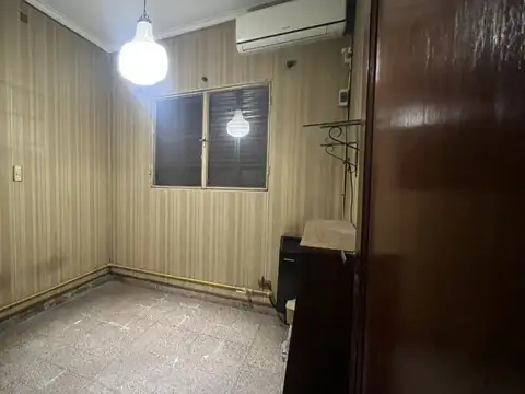 Depto Tipo Casa en Venta 40 años