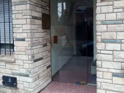 Gervasio Posadas 100, Piso 2