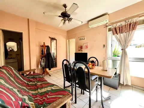 Departamento en Venta en Pompeya, USD 60.000