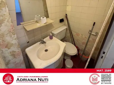 Local en Alquiler en Haedo, $ 600.000