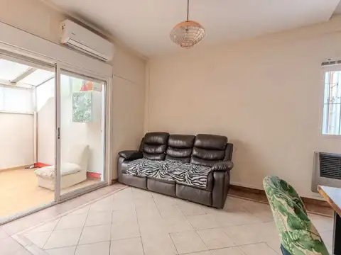 Depto Tipo Casa 3 ambientes con 1 baño