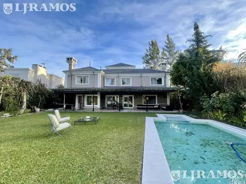 Casa al agua B Altamira  opción con muebles