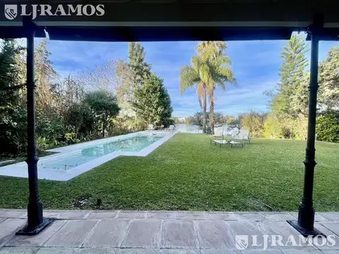 Casa en Alquiler de 4 dormitorios