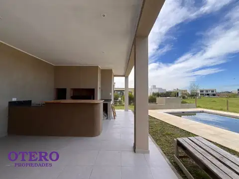 CASA A ESTRENAR EN HORIZONTES AL SUR