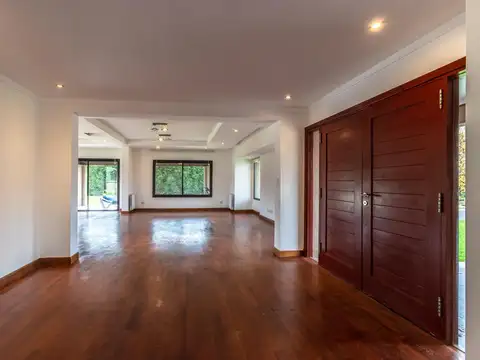 Casa en Venta al Este