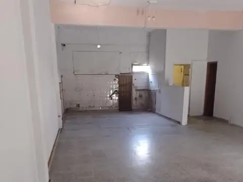 Local en Venta en Barrio 9 De Julio, USD 90.000