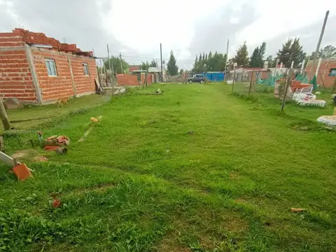 Casa a estrenar excelente Domselaar a mts asfalto colectivo