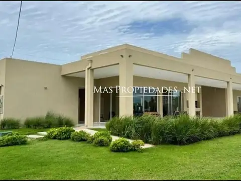 Terreno en Venta 30  mts Frente