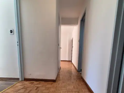 Departamento en Alquiler de 4 ambientes