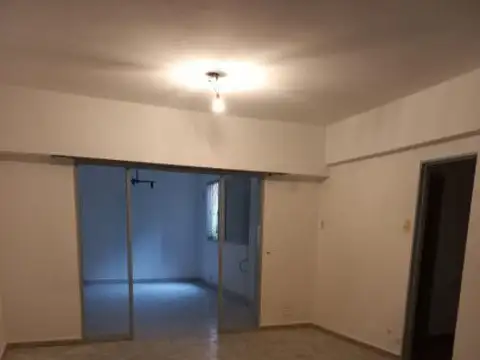 Casa de 2 dormitorios en Planta Alta, Superí 630