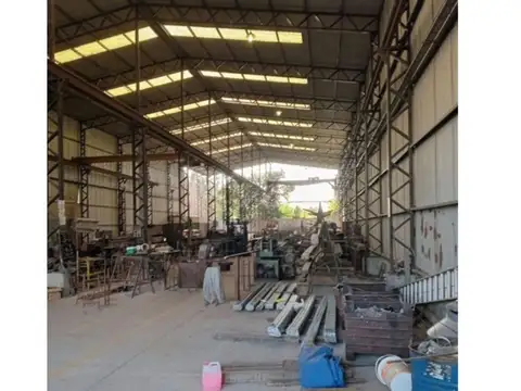 DEPOSITO EN VENTA EN VILLA ROSA