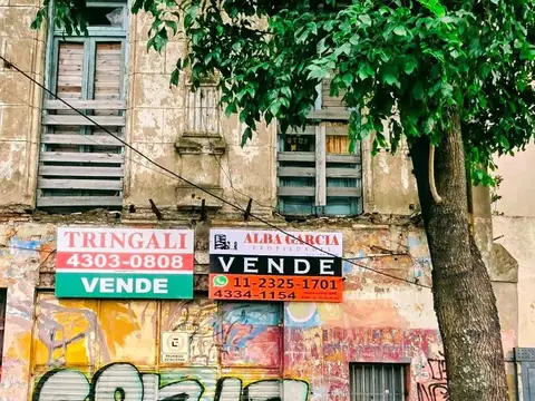 LOTE DE TERRENO SOBRE AV PEDRO DE MENDOZA FRENTE AL RIO