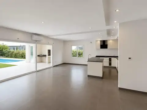 Casa en Venta en Canning, USD 250.000