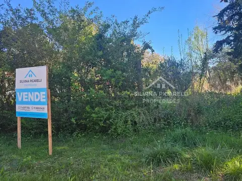 Terreno en Venta en Parque Exaltación, USD 38.000